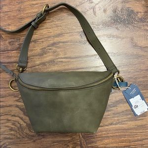 Large Universal Thread Fanny Pack